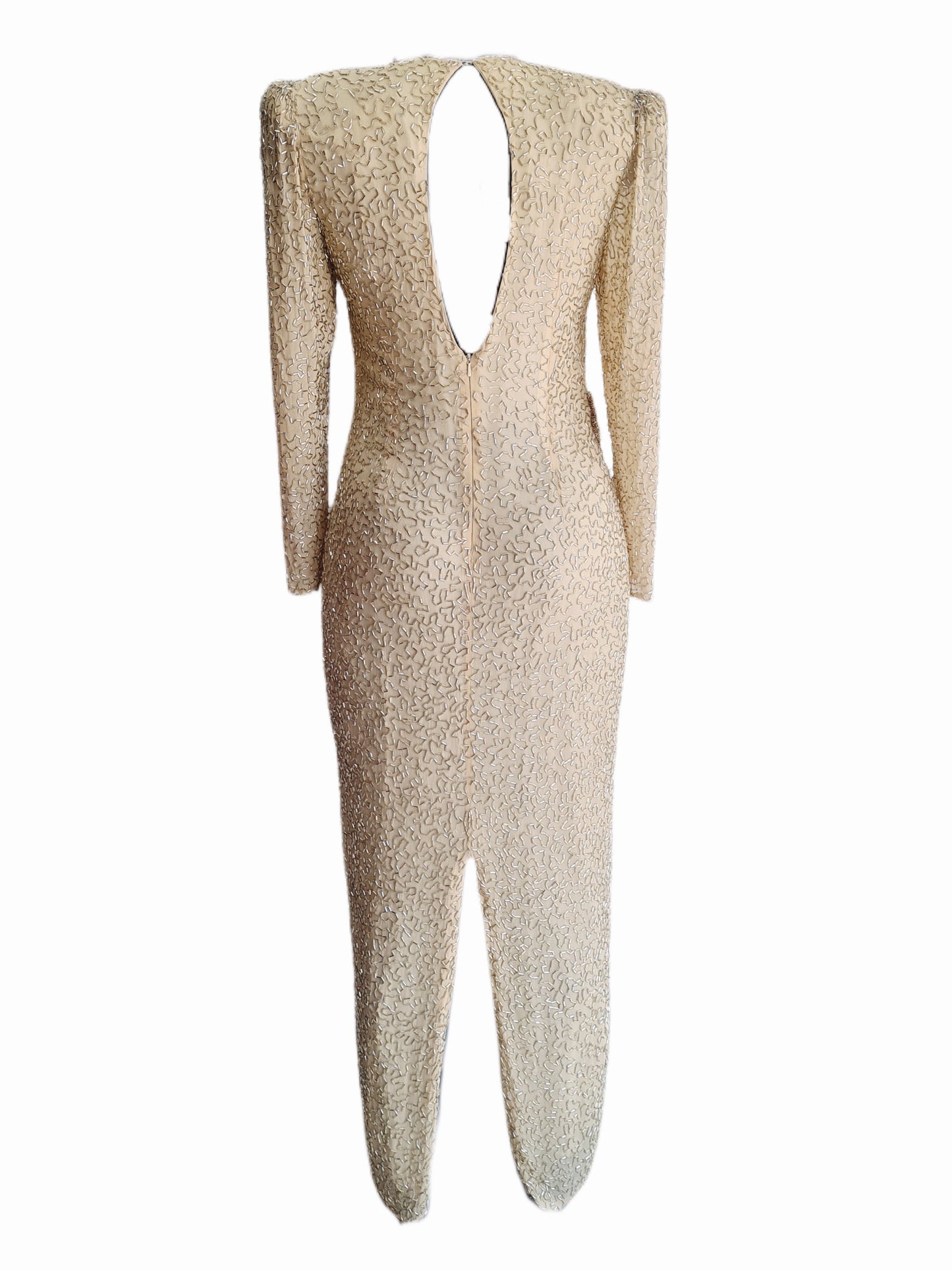 Vestido Largo Dorado con Canutillo y Mangas Largas