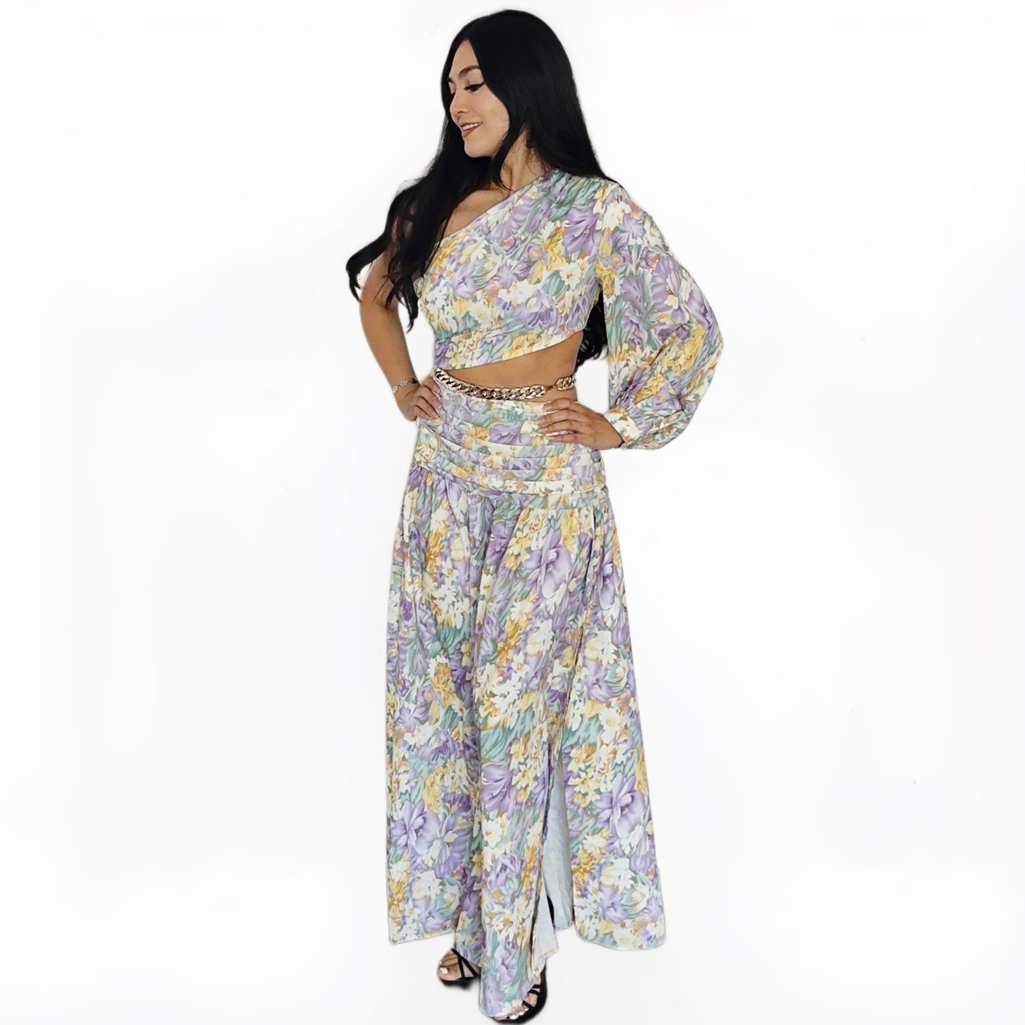 Vestido Largo una Manga Larga Floreado con Cadena