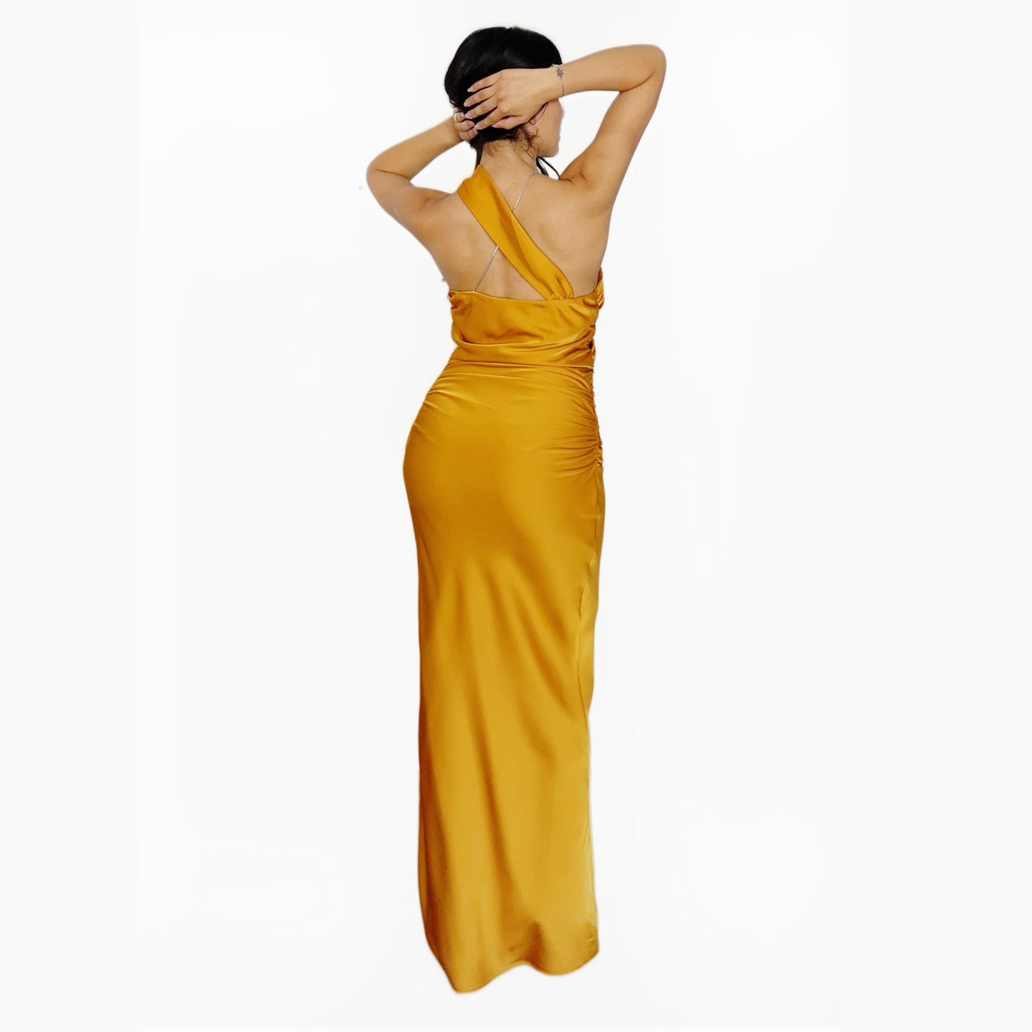 Vestido Largo Amarillo Satinado Cut out