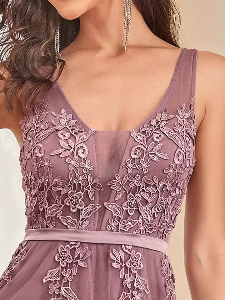 Vestido Largo Palo de Rosa con Tul y Aplicaciones de Encaje