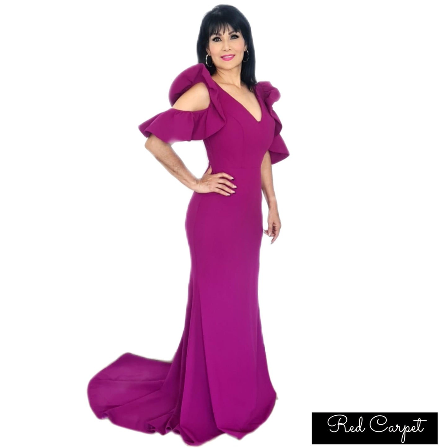 Vestido Largo Magenta con Olanes en los Hombros