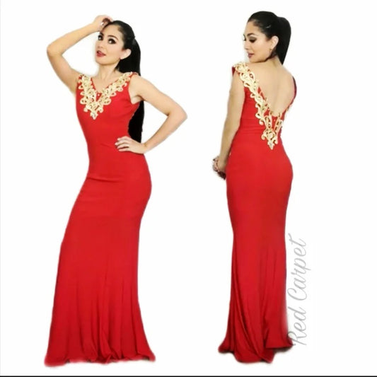 Vestido Rojo o Negro con Aplicaciones Doradas