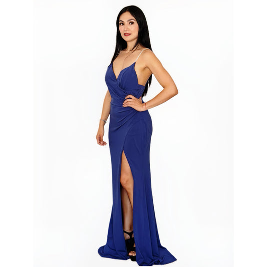 Vestido Largo Azul Oscuro con Tirantes de Pedrería