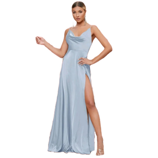 Vestido Ligero Satinado con Abierta en la Pierna