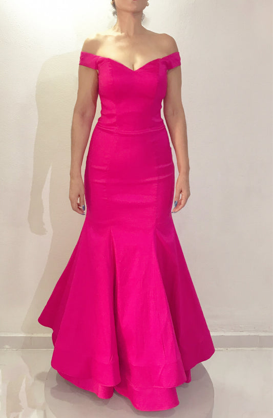 Vestido Largo Corte Sirena Mangas Caídas